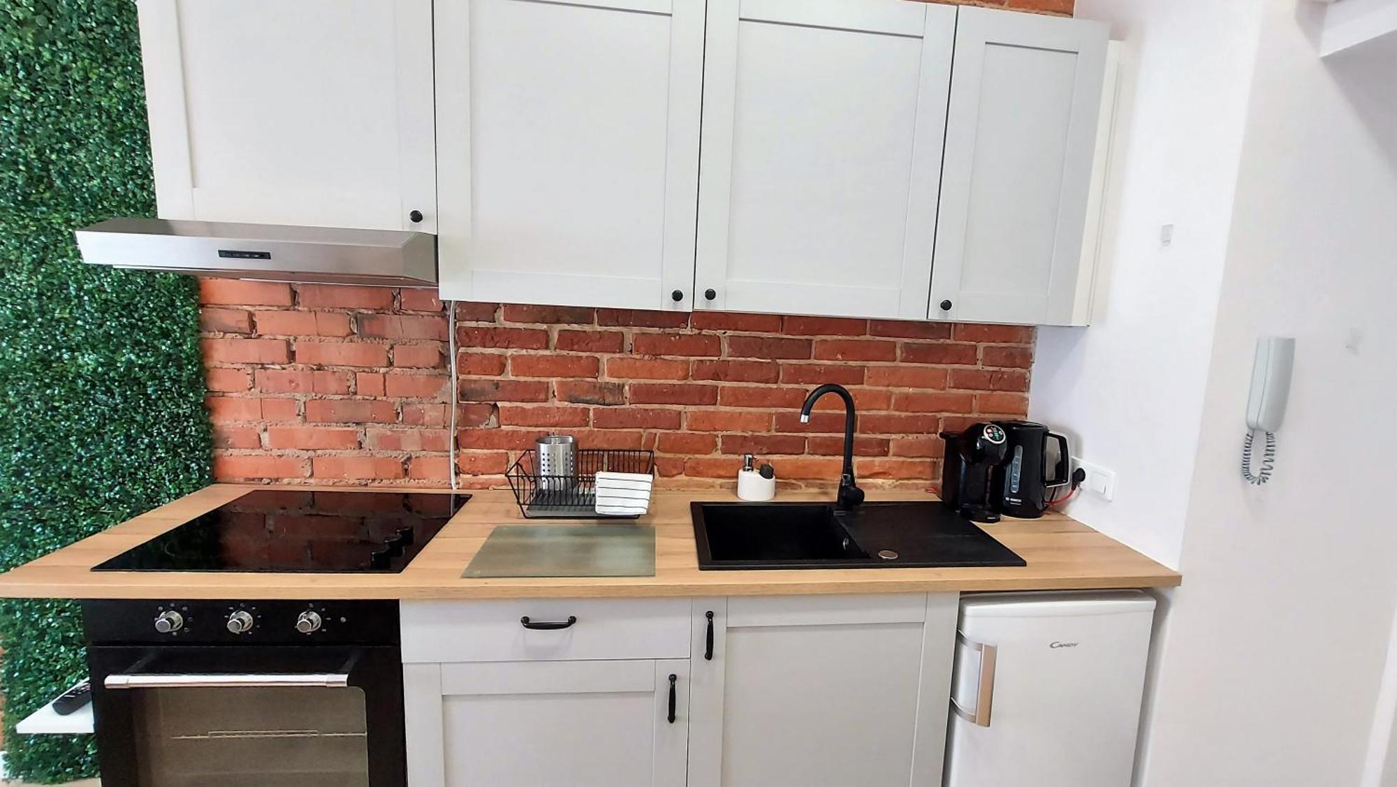 Theapartments Radwanska Łódź Szoba fotó