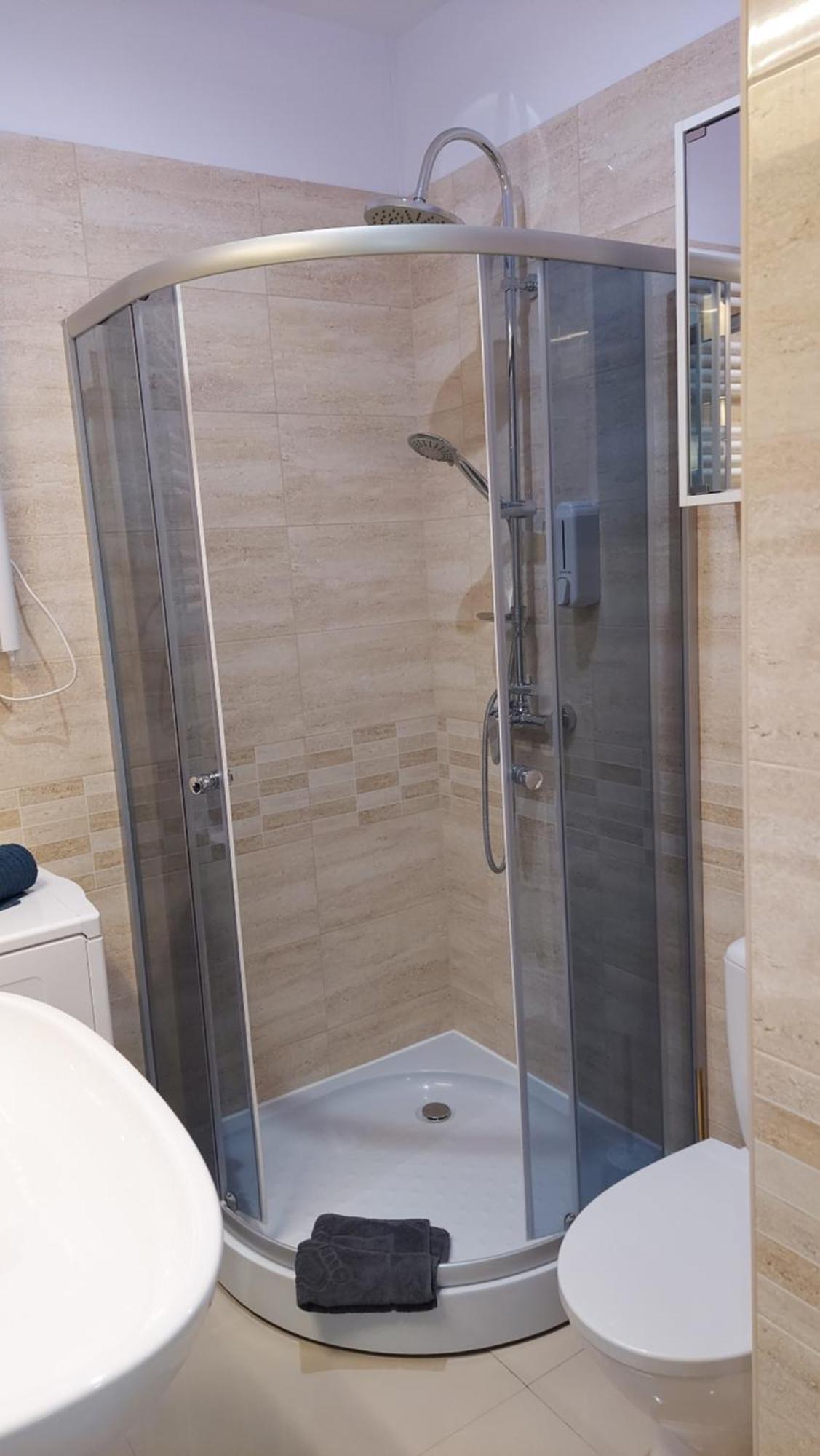 Theapartments Radwanska Łódź Szoba fotó