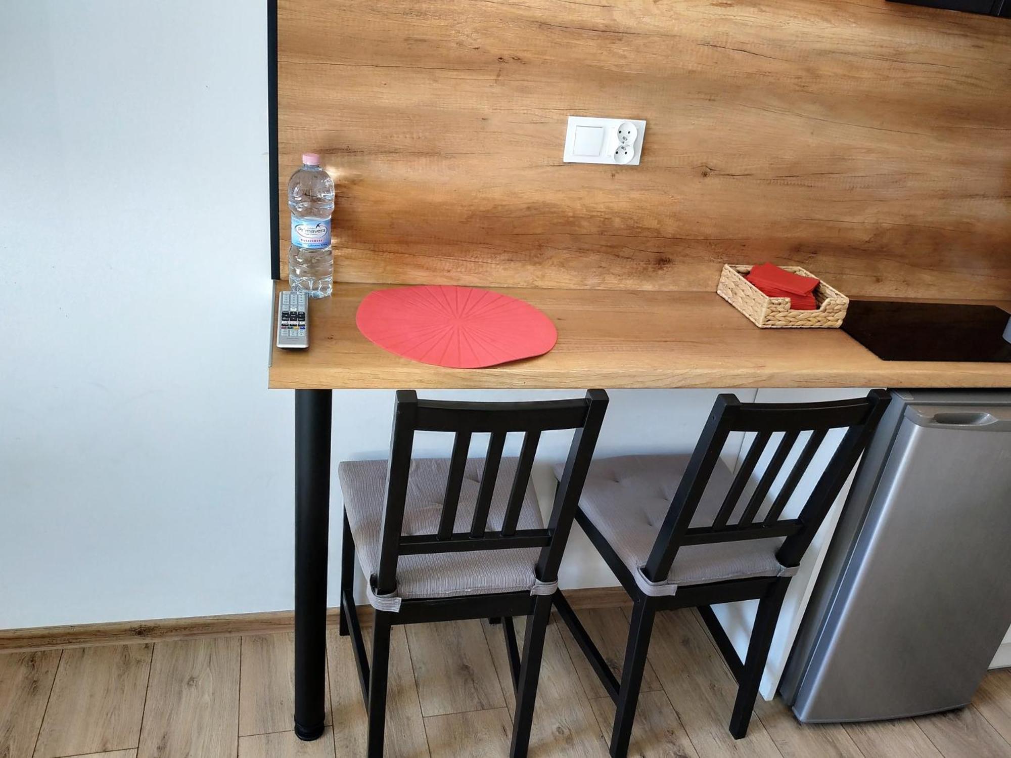 Theapartments Radwanska Łódź Szoba fotó